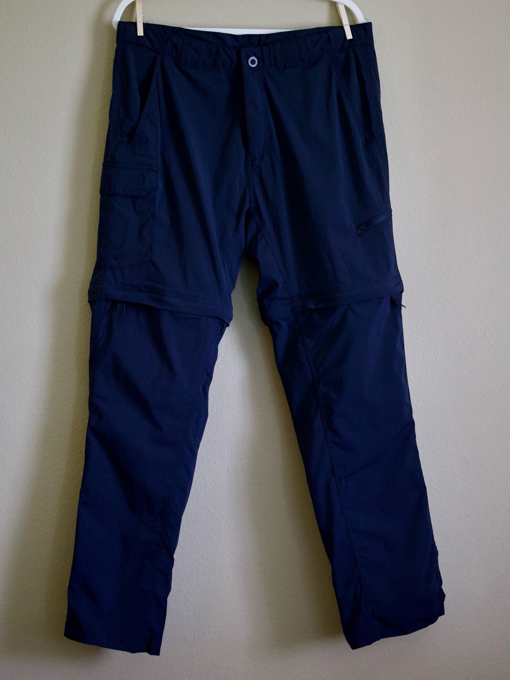 Magellan Outdoors Mens Convertible Zip-Off Hiking Pants Size Large Cargo Fishing - Picture 2 of 4